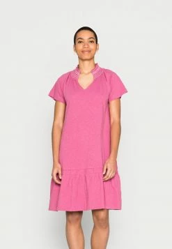 Esprit SMOCKED DRESS - Jersey Dress - Violet