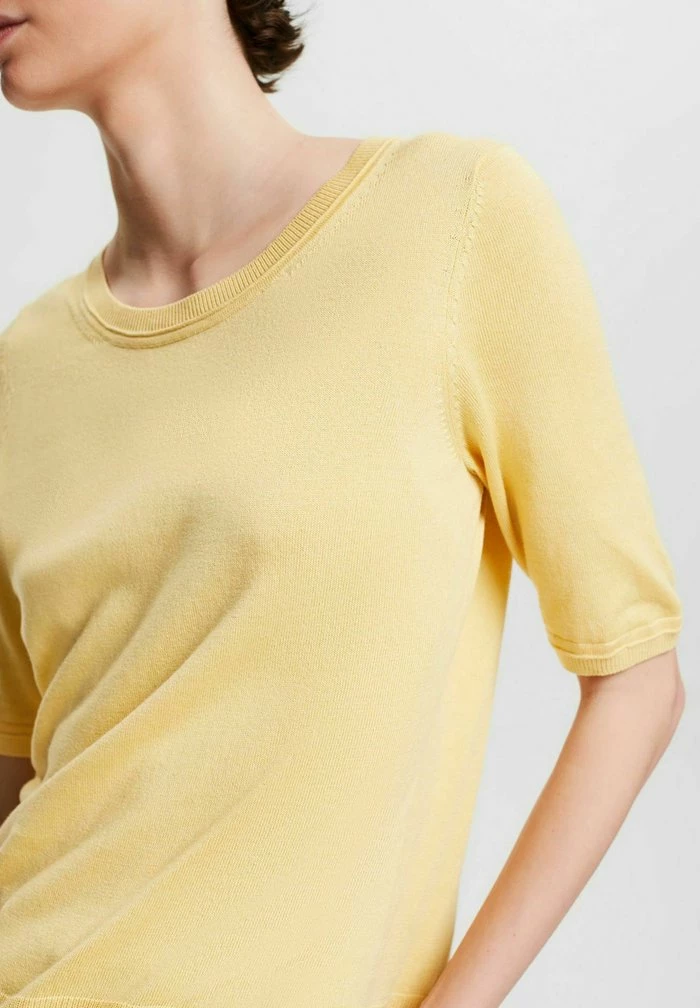 Esprit Basic T-shirt - Dusty Yellow - Image 4