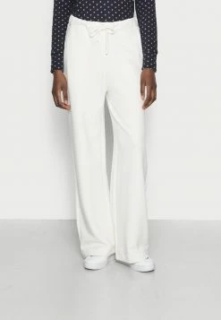 Esprit Tracksuit Bottoms - Off White