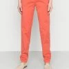 Esprit Chinos - Coral