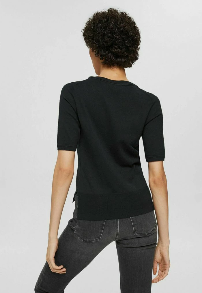 Esprit Basic T-shirt - Black - Image 3