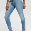 Esprit MIT HOHEM STRETCHANTEIL - Slim Fit Jeans - Blue Light Washed