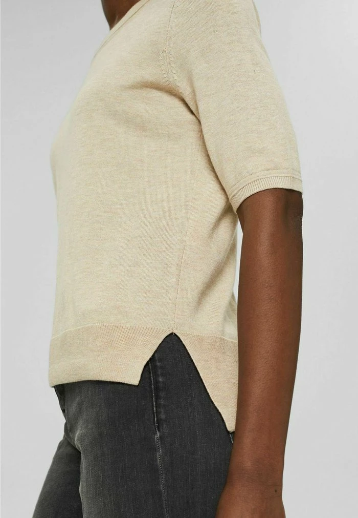 Esprit Basic T-shirt - Sand - Image 4
