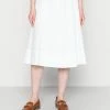 Esprit LI CO - A-line Skirt - White