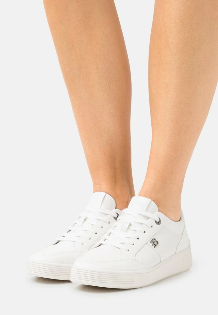 Esprit Trainers - White - Image 3