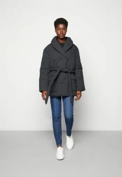 Esprit WRAP - Winter Coat - Black