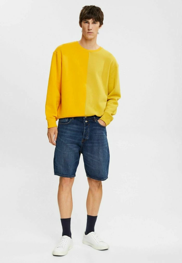 Esprit LOOSE FIT - Denim Shorts - Blue Dark Washed