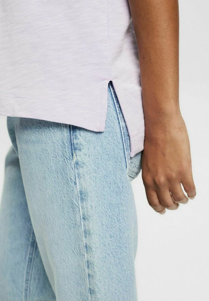 Esprit Basic T-shirt - Lilac - Image 4