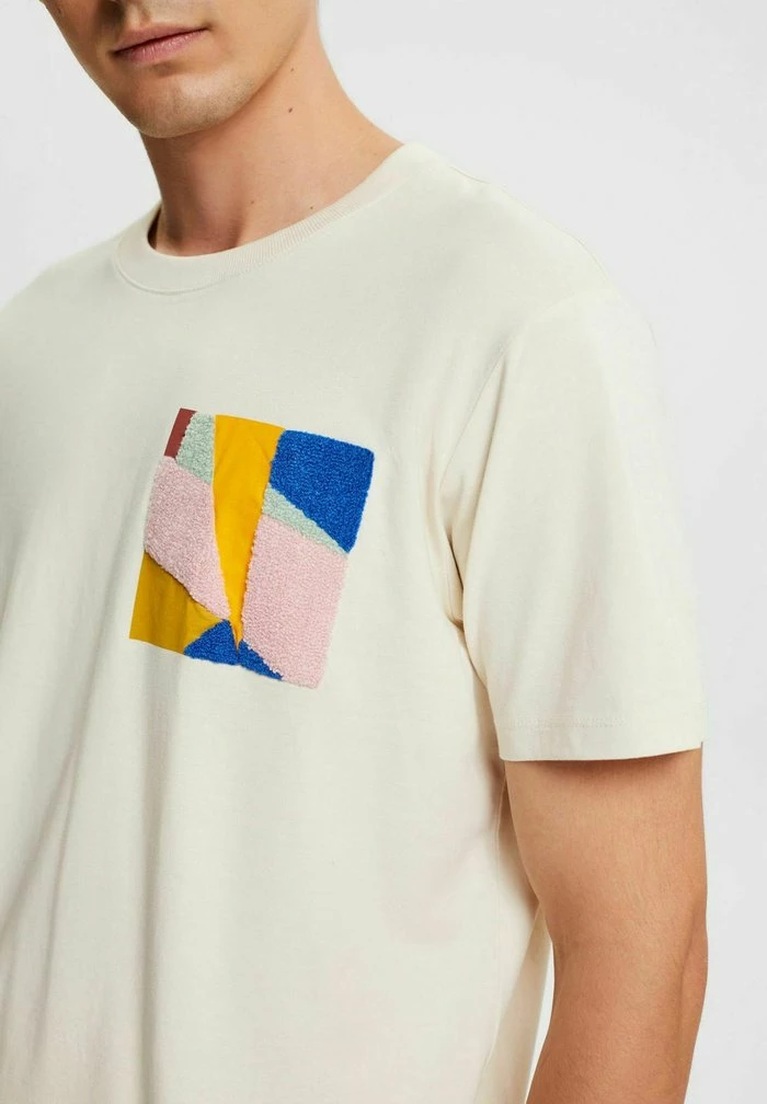 Esprit REGULAR FIT - Print T-shirt - Cream Beige - Image 4