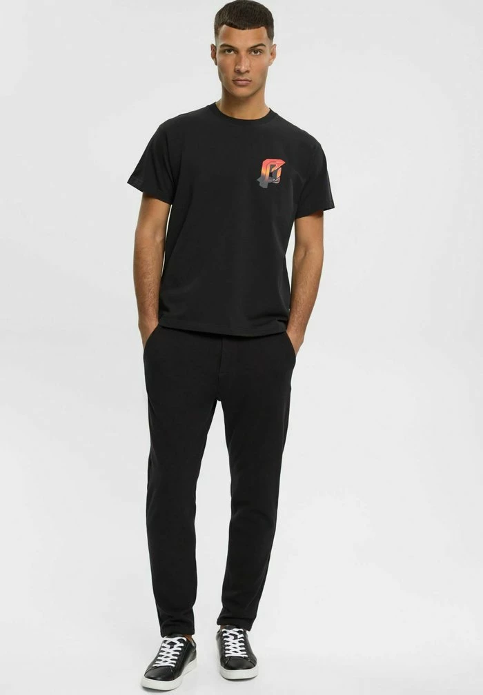 Esprit AMBIGRAM CHEST - Print T-shirt - Black