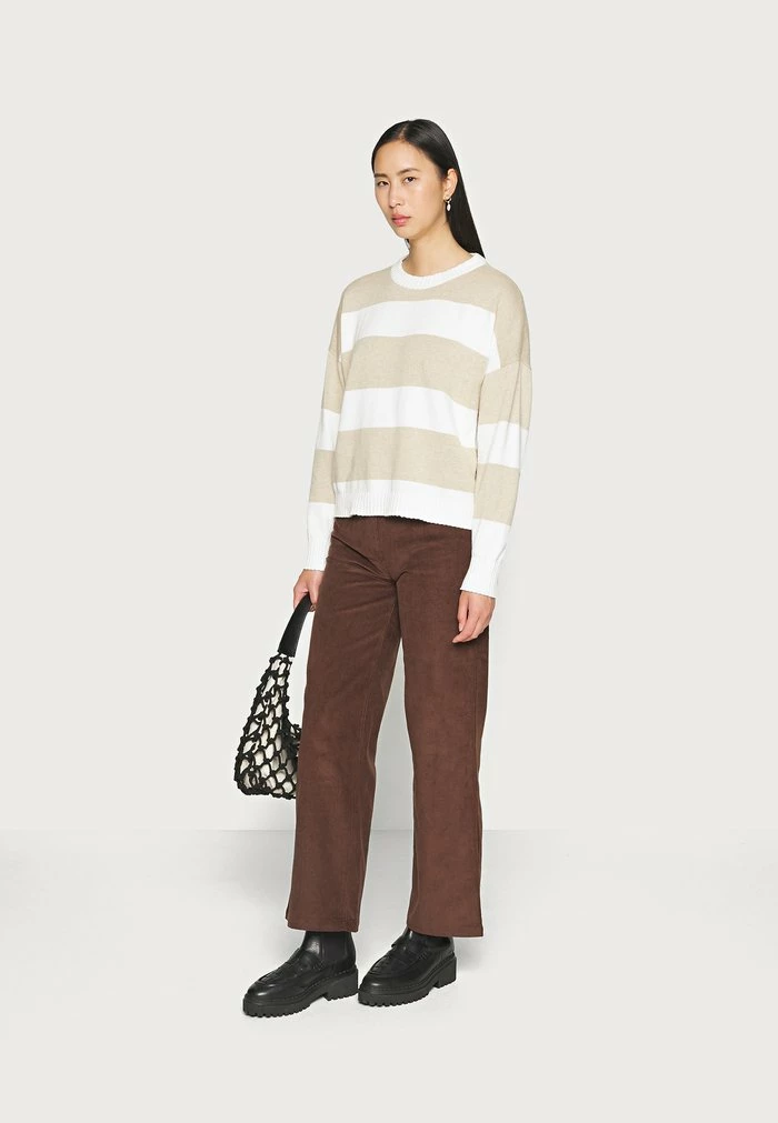 Esprit RAGLAN - Jumper - Off White - Image 2