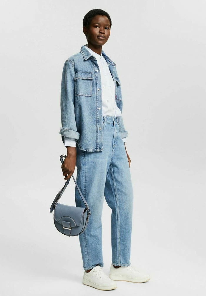 Esprit MIT LOCHSTICKMUSTER - Button-down Blouse - Light Blue - Image 5