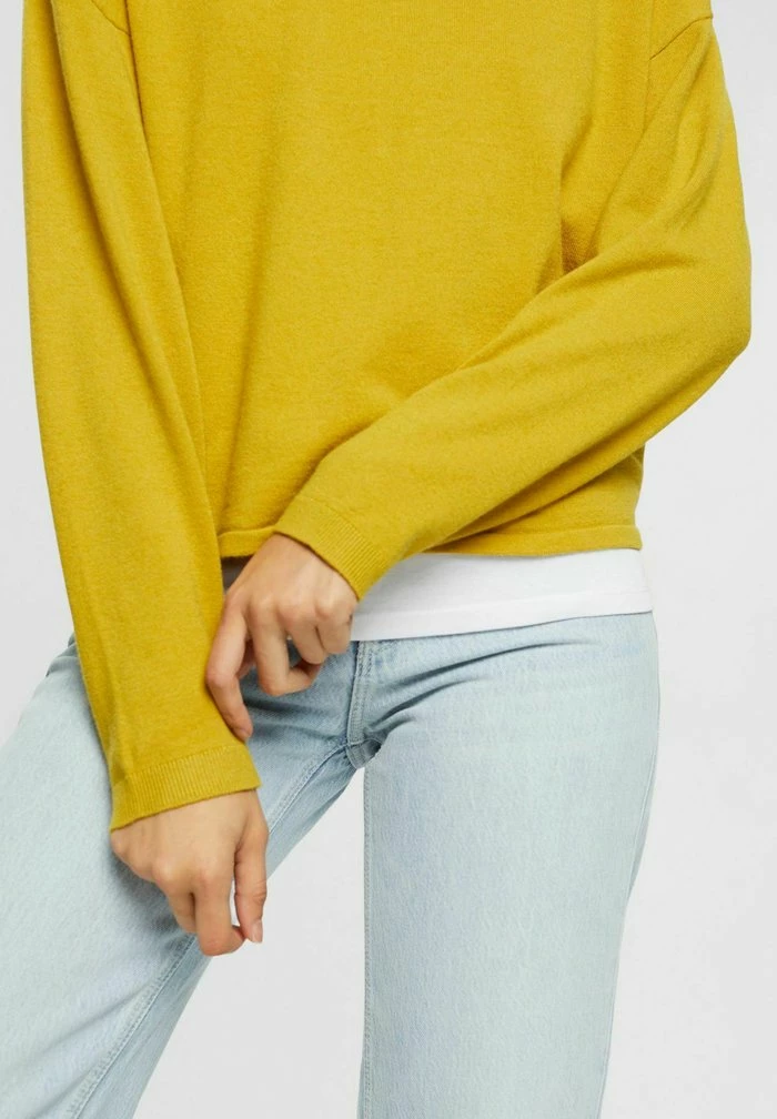 Esprit Sweatshirt - Dusty Yellow - Image 4
