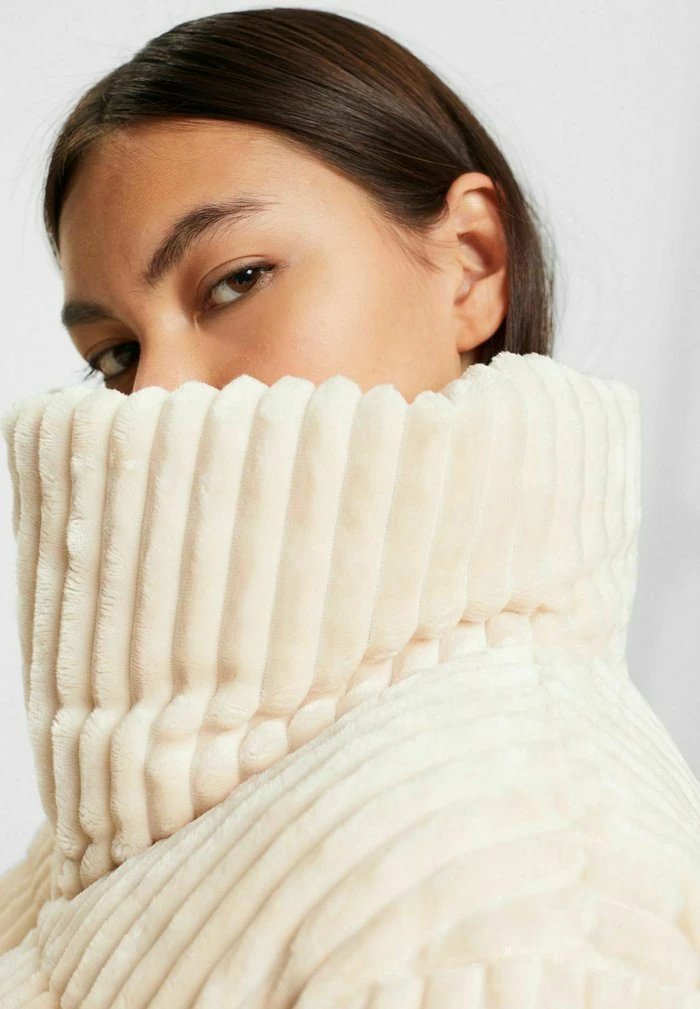 Esprit Winter Jacket - Off White - Image 4