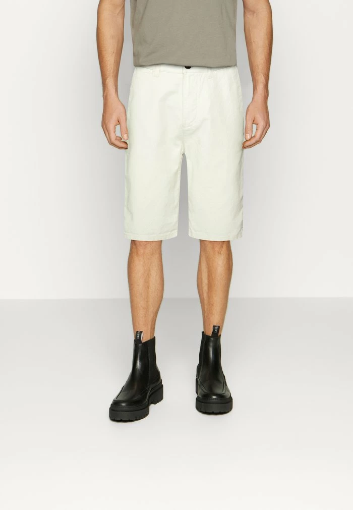 Esprit Shorts - Cream Beige