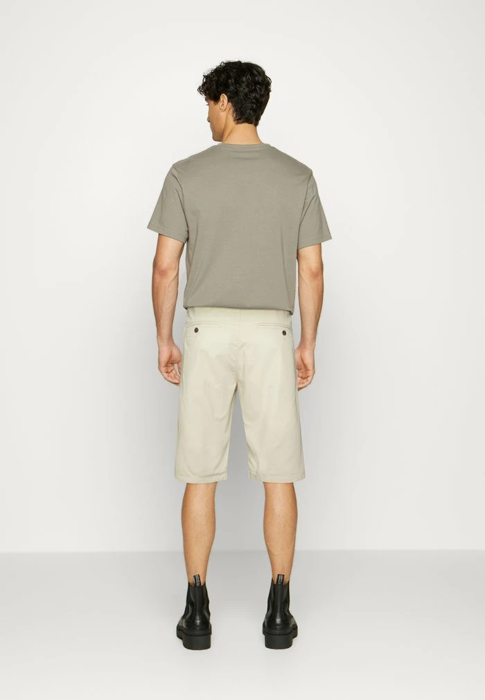 Esprit CORE - Shorts - Light Beige - Image 3