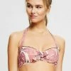Esprit MIT PAISLEY - Bikini Top - Mottled Light Pink