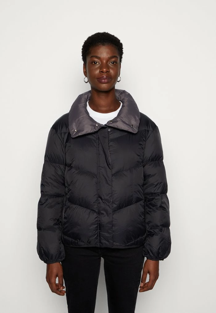 Esprit DOWN - Down Jacket - Black