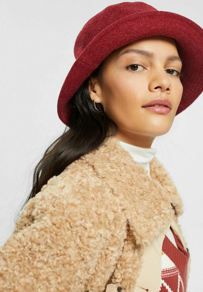 Esprit Hat - Bordeaux Red