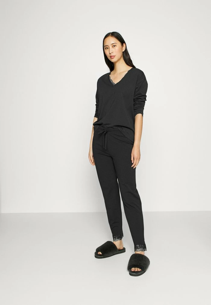 Esprit SEASONAL SOLID LONG LEG LONG SLEEVE - Pyjamas - Black - Image 2