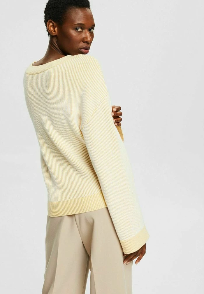 Esprit LOOSE - Jumper - Dusty Yellow - Image 3