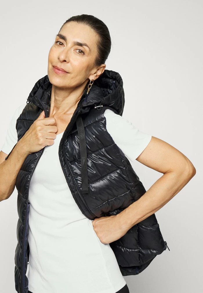 Esprit Basic T-shirt - White - Image 4