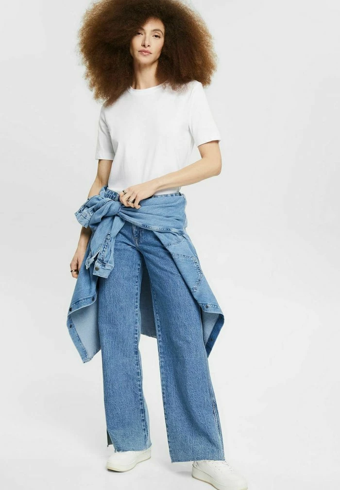 Esprit Relaxed Fit Jeans - Blue Medium Washed - Image 2