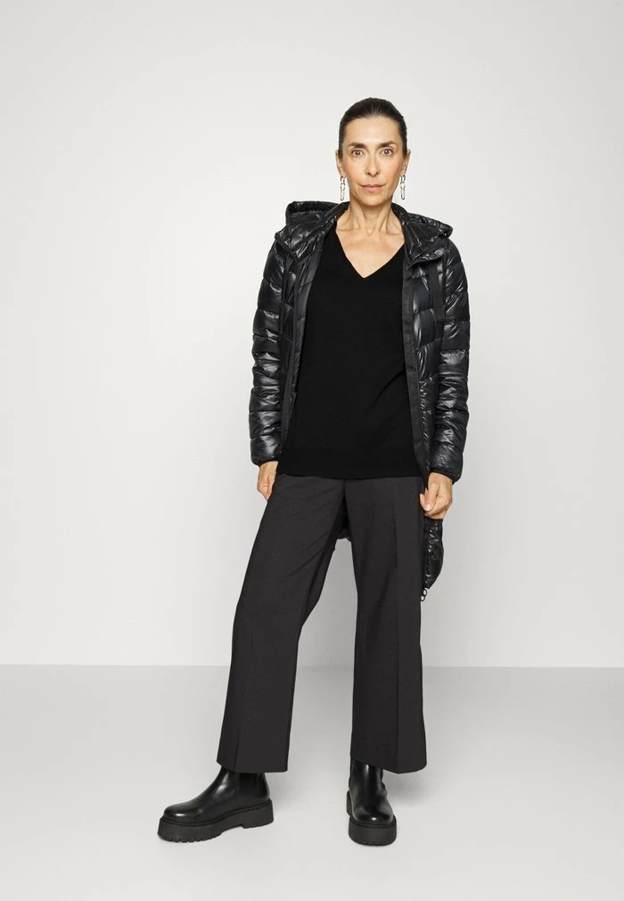 Esprit Jumper - Black - Image 2