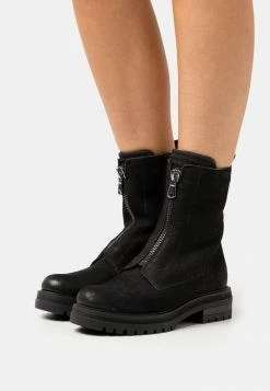 Esprit Classic Ankle Boots - Black