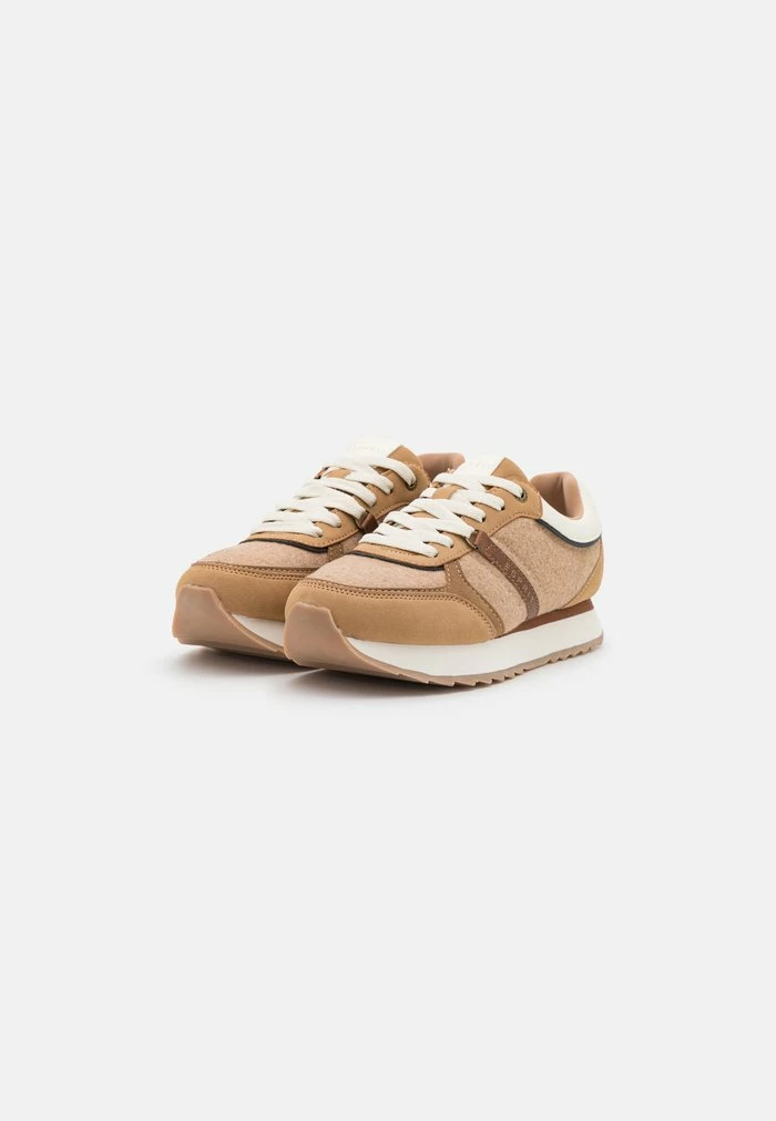 Esprit Trainers - Bark - Image 3