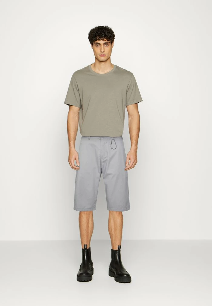 Esprit CORE - Shorts - Grey - Image 2