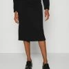 Esprit SCUBA PENCIL - Pencil Skirt - Black