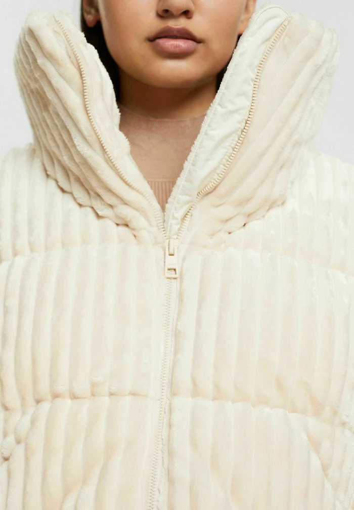 Esprit Winter Jacket - Off White - Image 5