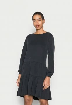 Esprit FAKE DRESS - Jersey Dress - Black
