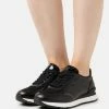 Esprit Trainers - Black