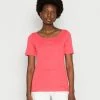 Esprit Basic T-shirt - Coral Red