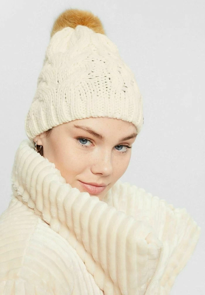 Esprit Beanie - Off White