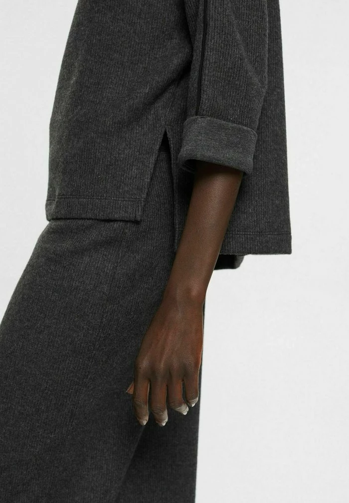 Esprit Jumper - Anthracite - Image 5