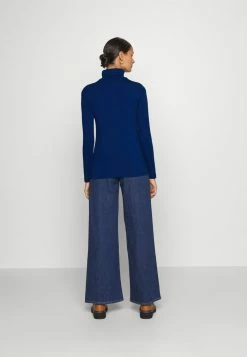 Esprit Long Sleeved Top - Petrol Blue