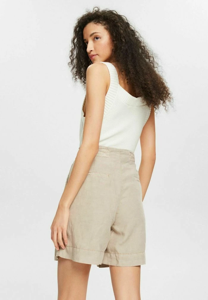 Esprit Shorts - Light Taupe - Image 3