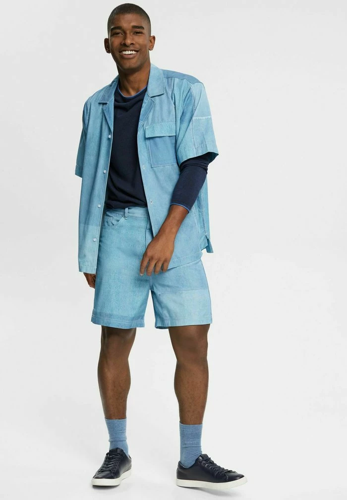 Esprit MIT ALLOVER PRINT - Denim Shorts - Blue Medium Wash - Image 2