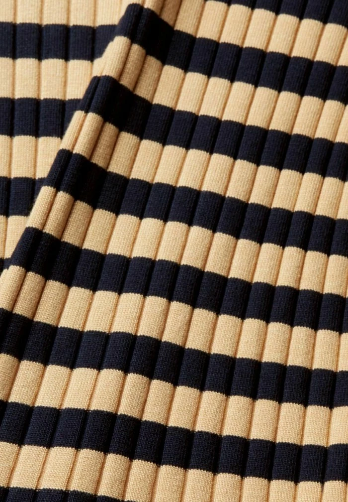 Esprit Jumper - Sand - Image 8