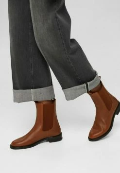 Esprit Classic Ankle Boots - Caramel