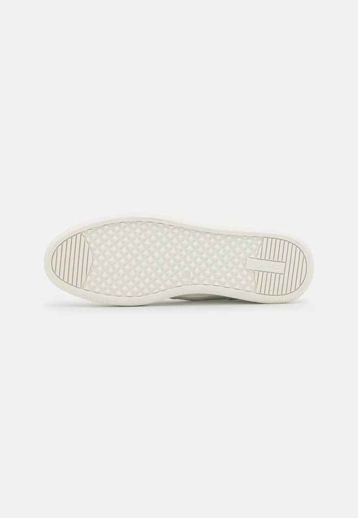 Esprit Trainers - White - Image 8