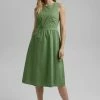 Esprit Day Dress - Leaf Green