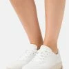 Esprit Trainers - White
