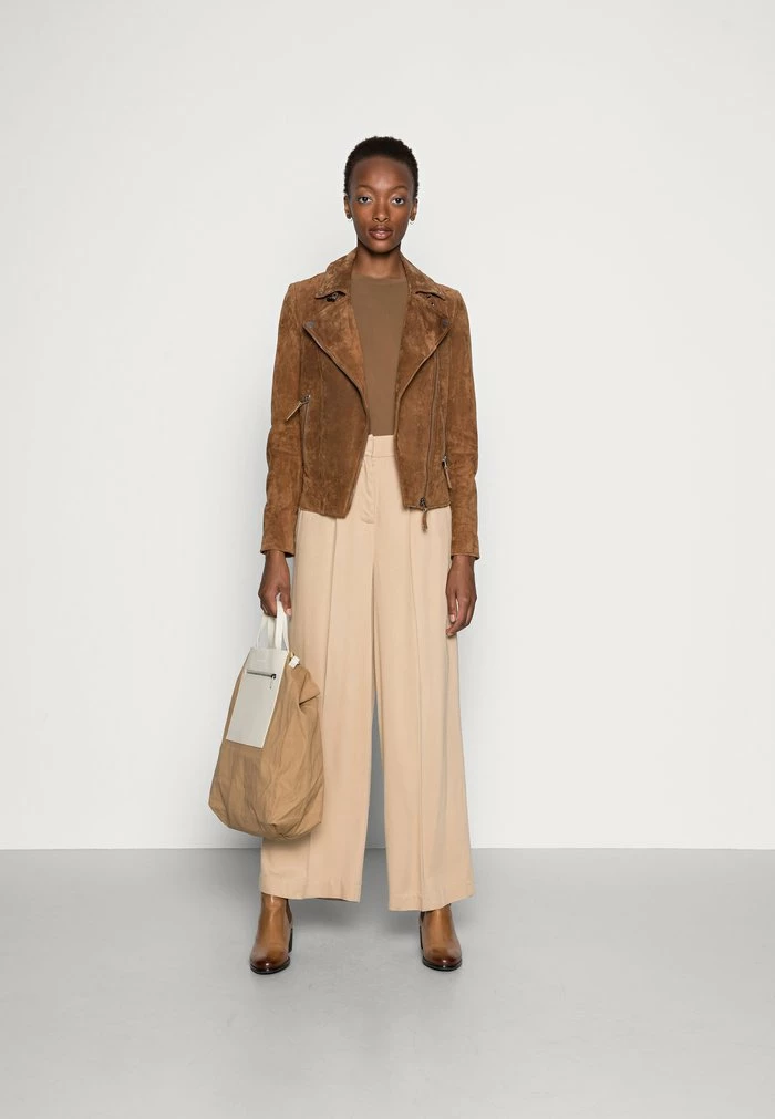 Esprit Long Sleeved Top - Toffee - Image 2