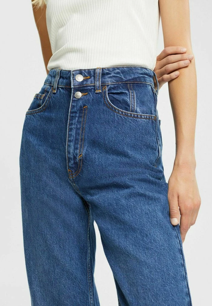 Esprit Flared Jeans - Blue Medium Washed - Image 4