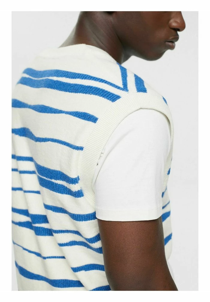 Esprit RELAXED FIT - Jumper - Off White - Image 4