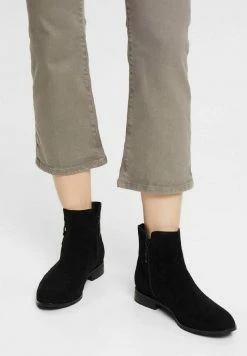 Esprit Classic Ankle Boots - Black